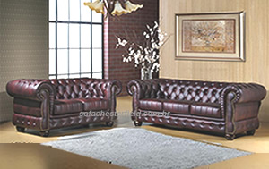 sofá chesterfield clássico cor vinho sofá chesterfield clássico